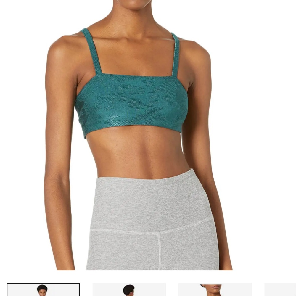 NWT-ONZIE Athletic Top